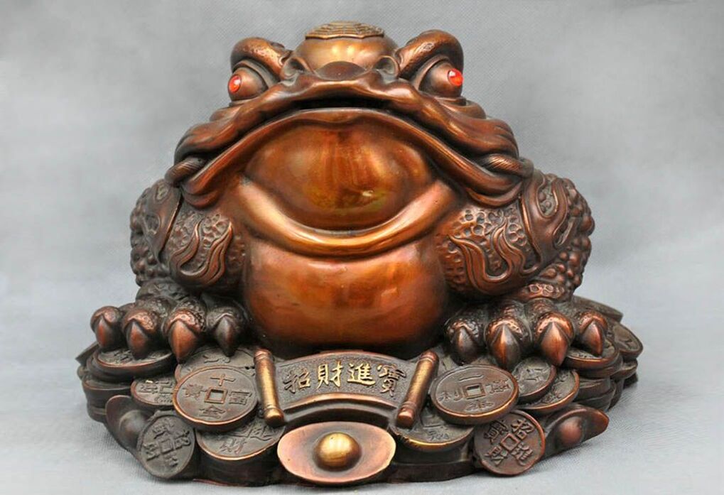three-legged toad for money